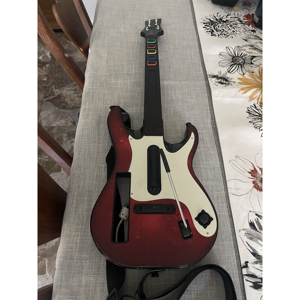 Nintendo Wii Guitar Hero 5 Wireless GUITAR